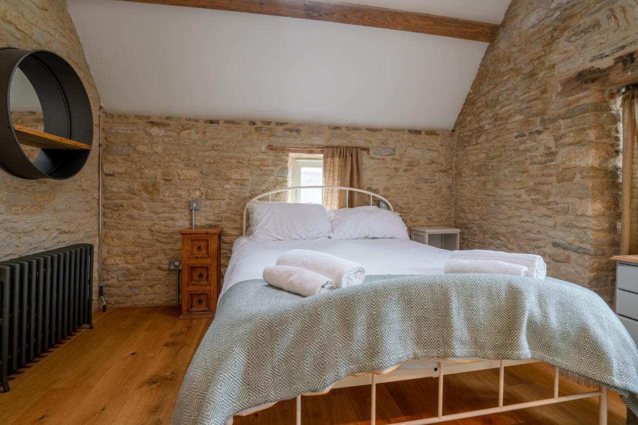 Middle Barn Villa Dyrham Eksteriør bilde